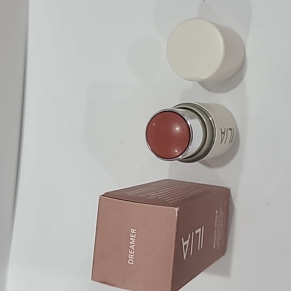 NIB ✅ ILIA #DREAMER  Multi-Stick Cream Blush + Highlighter + Lip Tint ✨NIB - Picture 8 of 9